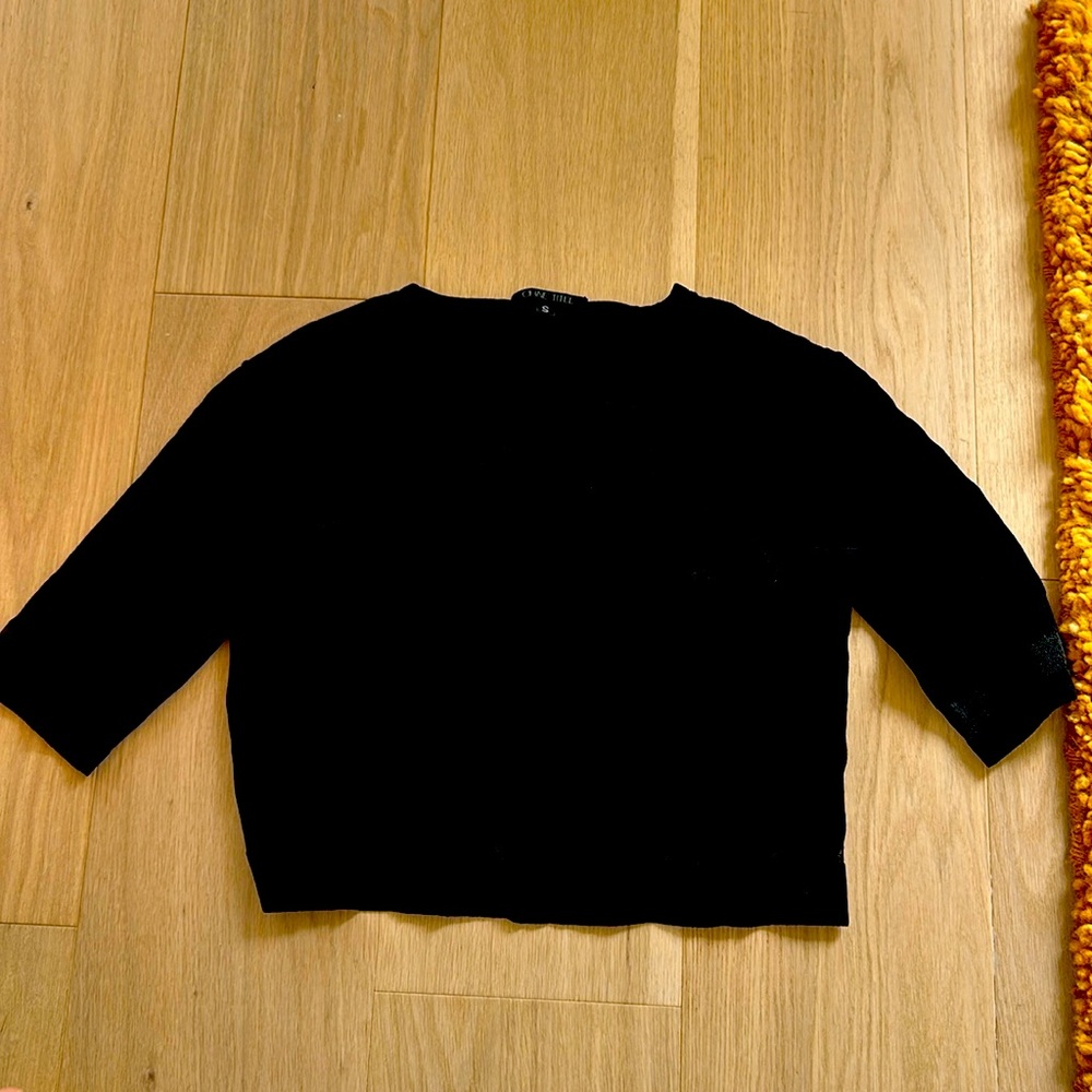 Black crop top